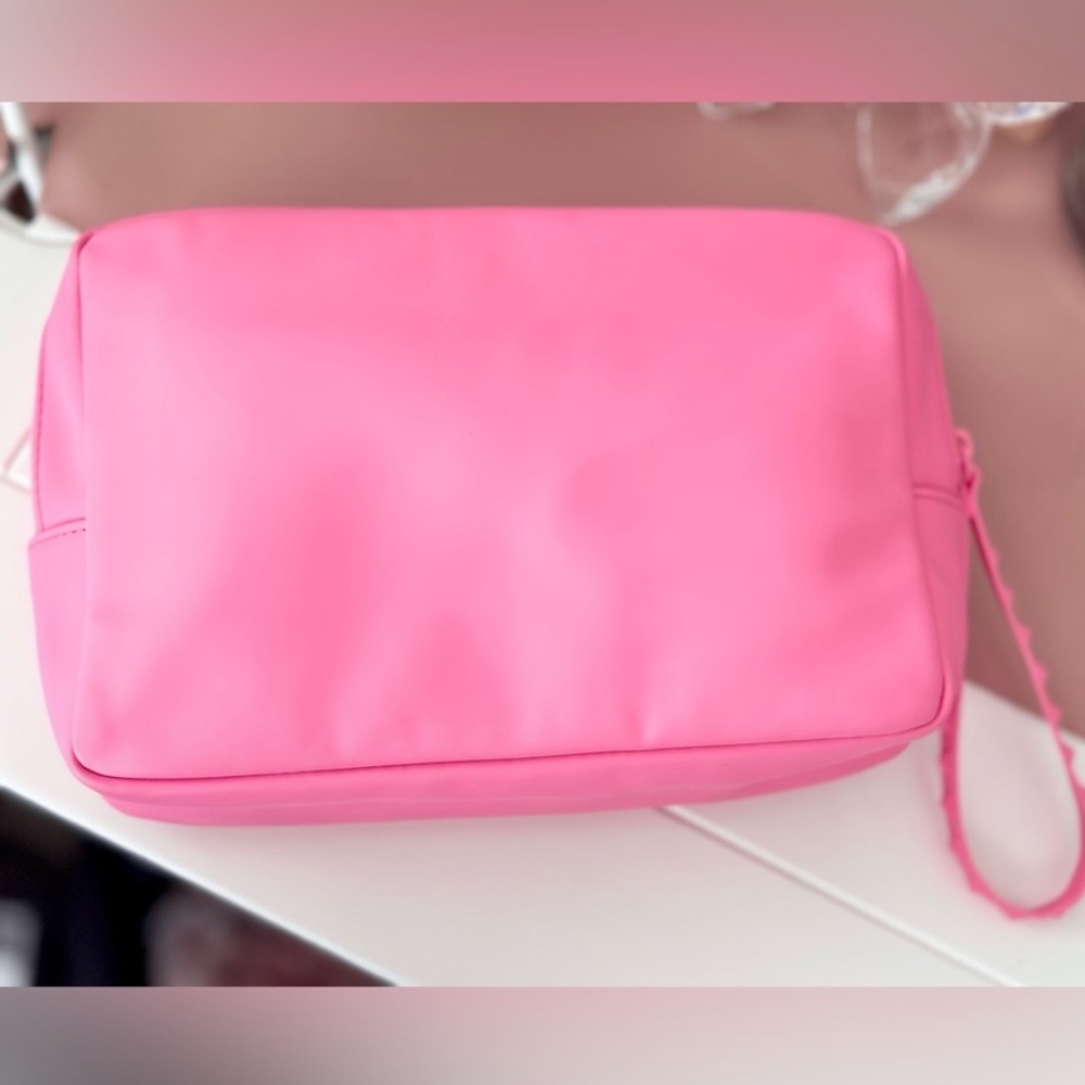 Pink Valentino Beauty Bag - Picture 3 of 6